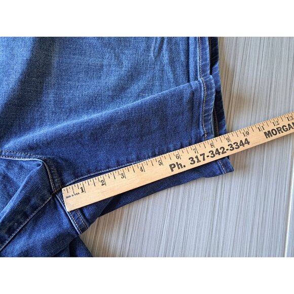 New Lane Bryant Womens Super Stretch Boyfriend Midi Denim Shorts 24 Mid-Rise - Picture 5 of 10